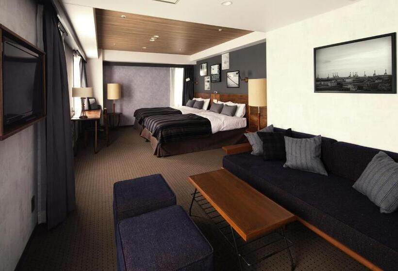 Номер Стандарт, The Knot Yokohama