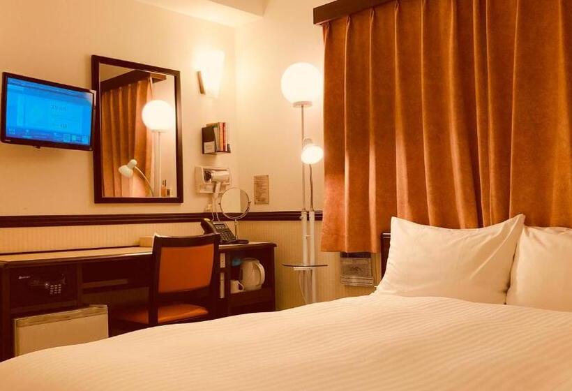 Номер Economy, Toyoko Inn Shin-Osaka Chuo-guchi Honkan
