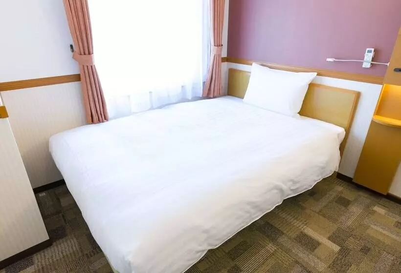 اتاق استاندارد یک نفره, Toyoko Inn Yokohama Tsurumi-eki Higashi-guchi
