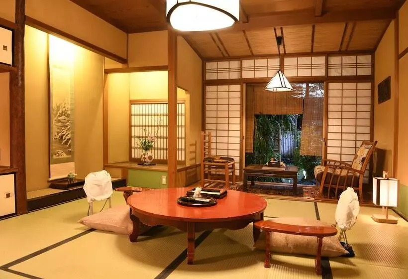 اتاق لوکس, Seikoro Ryokan   Established In 1831
