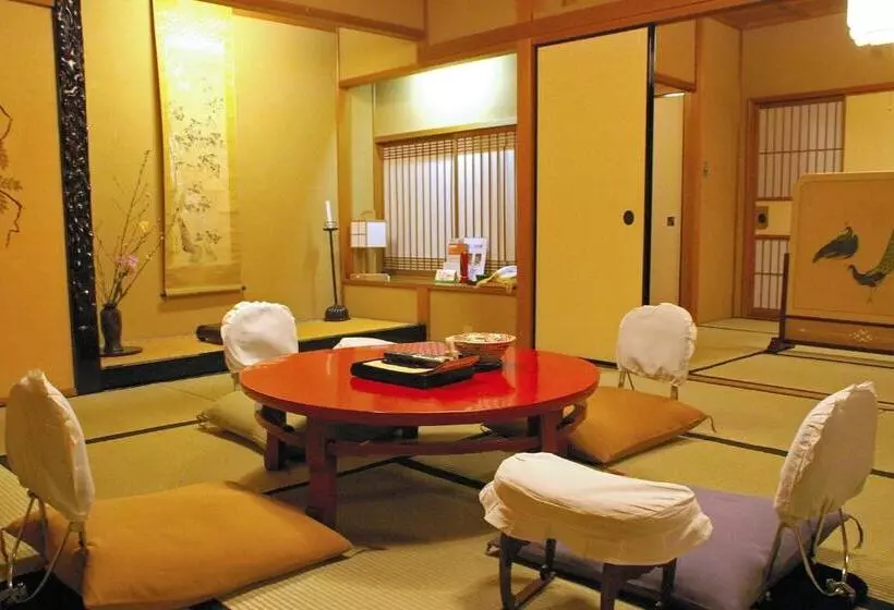 اتاق لوکس, Seikoro Ryokan   Established In 1831