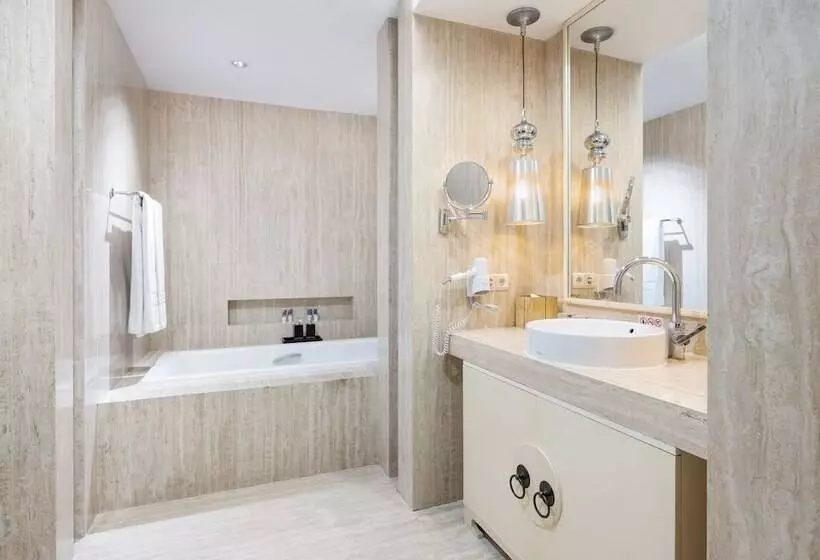 سوییت, Artotel Suites Bianti Yogyakarta