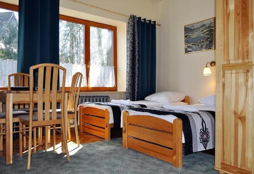 اتاق استاندارد چهار تخته, Willa Orla