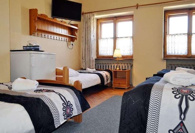 اتاق استاندارد چهار تخته, Willa Orla