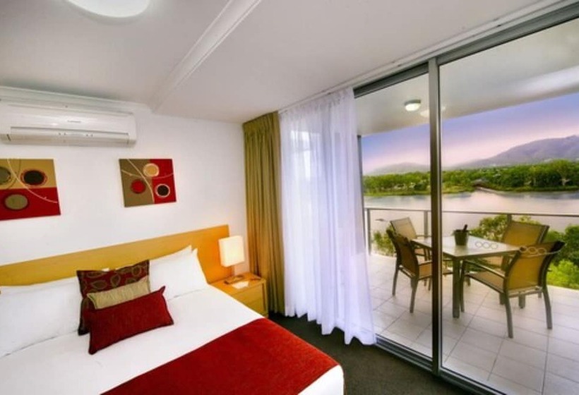 آپارتمان 2 خوابه, Edge Apartment