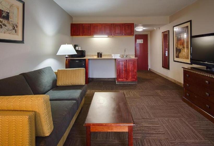 جناح ديلوكس سرير كينج, Best Western Auburndale Inn & Suites