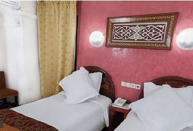 غرفة قياسية, Dar Diaf Alger