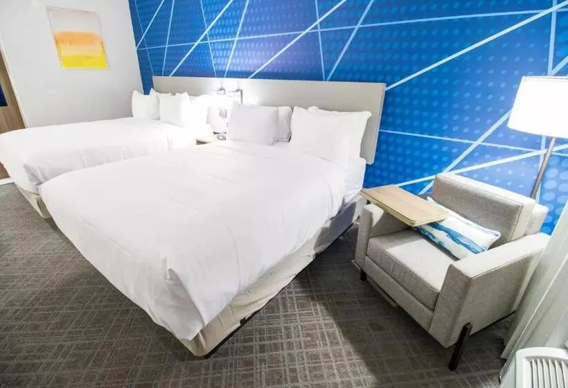 スタンダードルーム, Comfort Inn & Suites