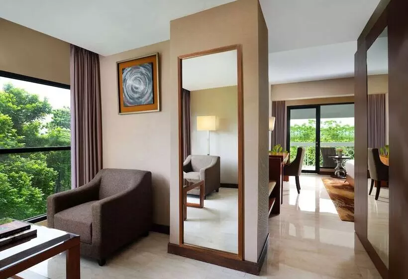 استودیوی استاندارد, Royal Ambarrukmo Yogyakarta
