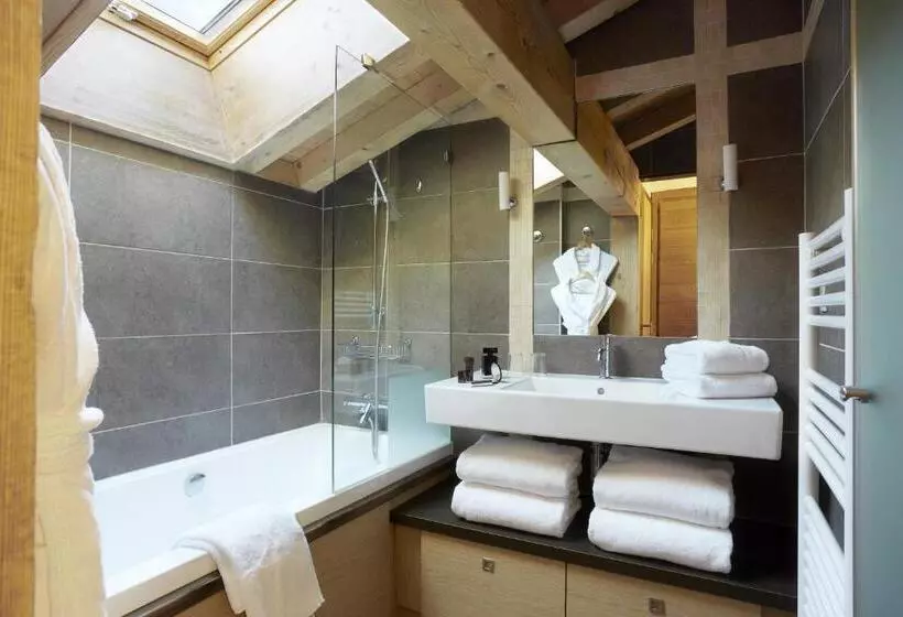 スイート, Les Loges Blanches