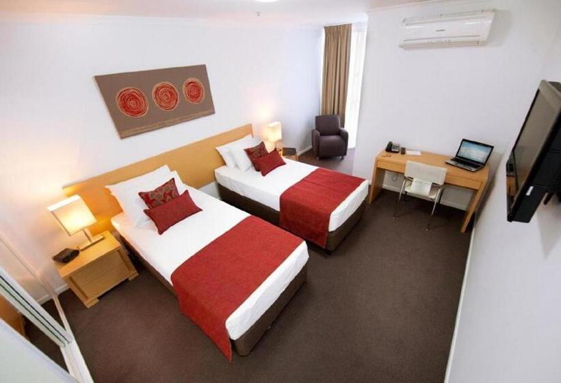 استودیوی استاندارد, Edge Apartment