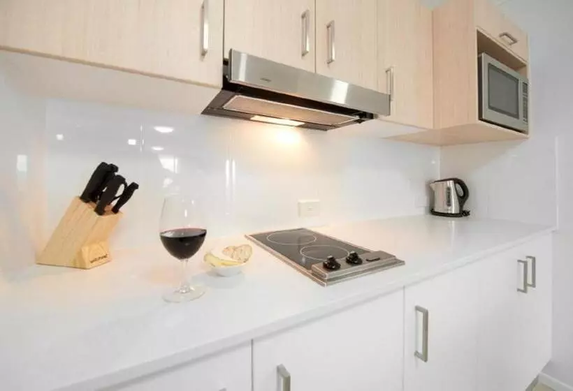 １ベッドルームアパートメント, Edge Apartment