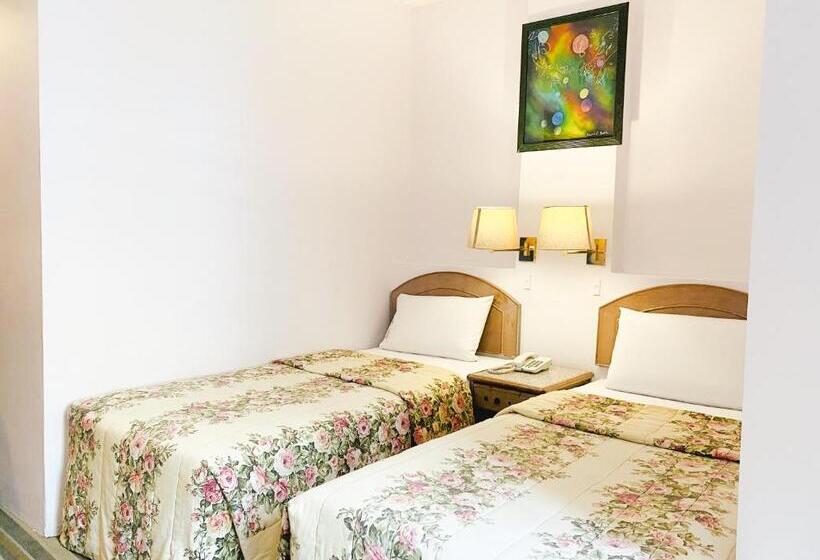 غرفة سوبيريور, Rainbow