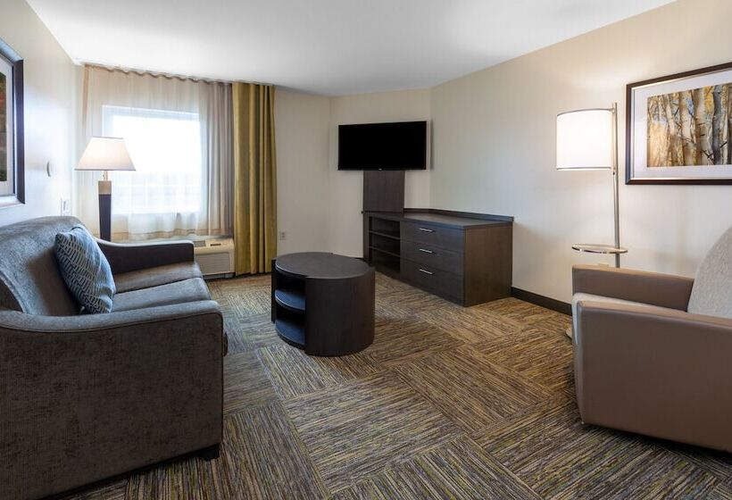 جناح, Candlewood Suites Kalamazoo, An Ihg