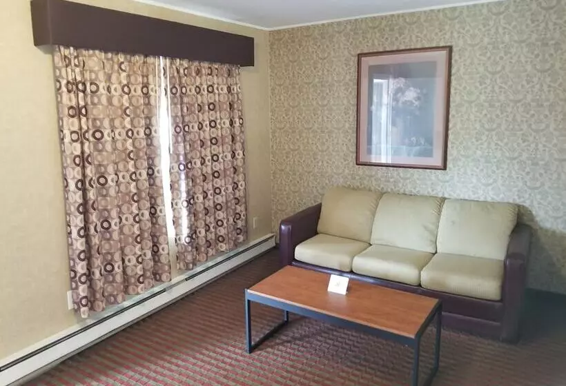 スイート, All Seasons Inn & Suites