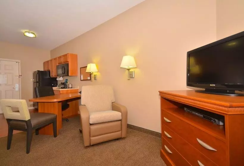 スタンダードスタジオ, Candlewood Suites Clarksville By Ihg