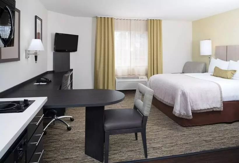 スタンダードスタジオ, Candlewood Suites Olympia   Lacey, An Ihg