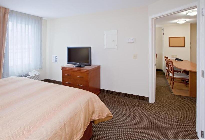 جناح لذوى الاحتياجات الخاصة, Candlewood Suites Radcliff   Fort Knox, An Ihg
