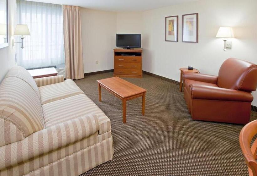 جناح لذوى الاحتياجات الخاصة, Candlewood Suites Radcliff   Fort Knox, An Ihg