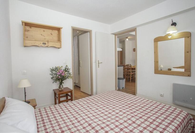 Апартаменты 2 Спальни, Residence Odalys Le Rond Point Des Pistes