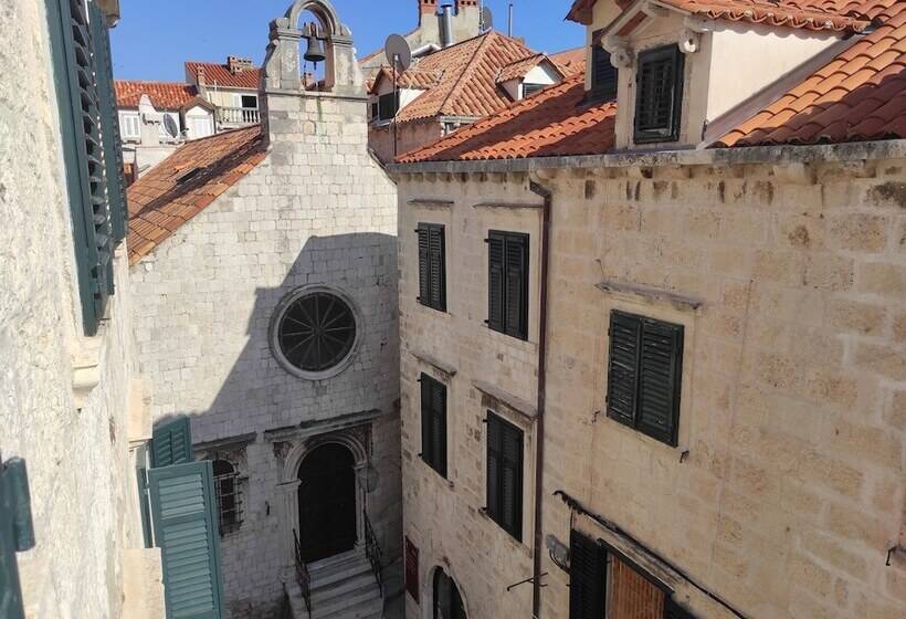 Студия Стандарт, Roko House