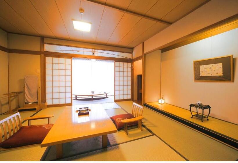 标准间带山景, Yufuin Kotobuki Hananosho