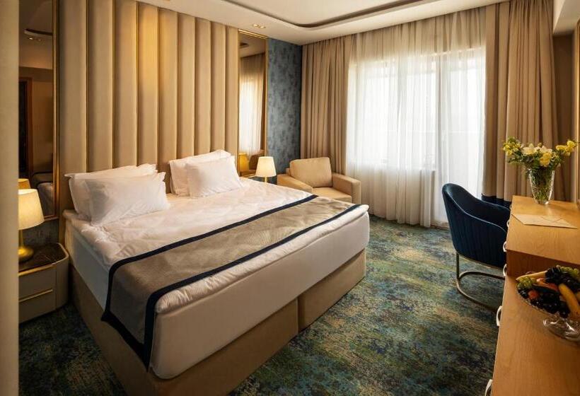 オーシャンビューの１ベッドルームデラックスアパート, Admiral Hotel   Ultra All Inclusive & Private Beach