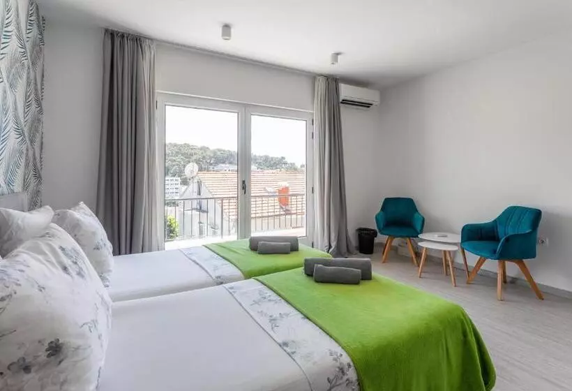 オーシャンビュースタンダードルーム, Hostel Villa Skansi