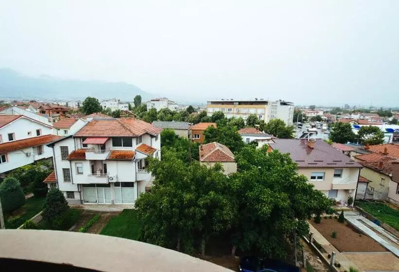 اتاق استاندارد چهارنفره با بالکن, Kristal Palas