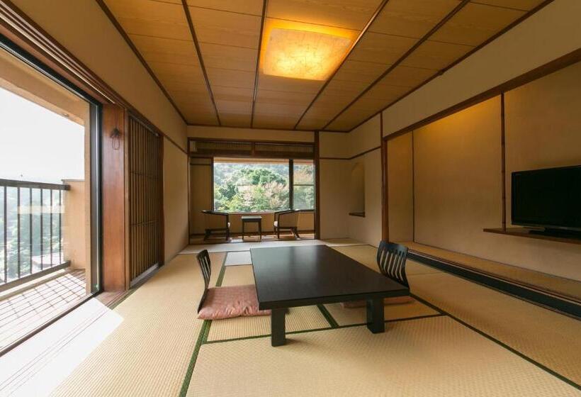 غرفة عائلية, Shikanoyu