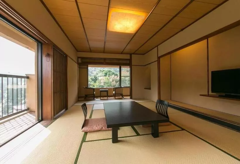 Perhehuone, Shikanoyu