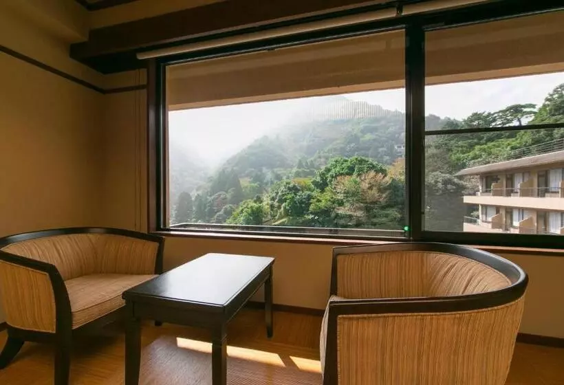 Perhehuone, Shikanoyu