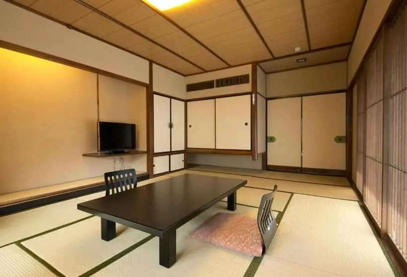 Perhehuone, Shikanoyu