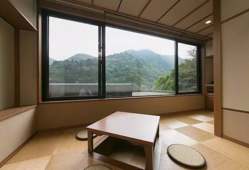 Standard-huone, Shikanoyu