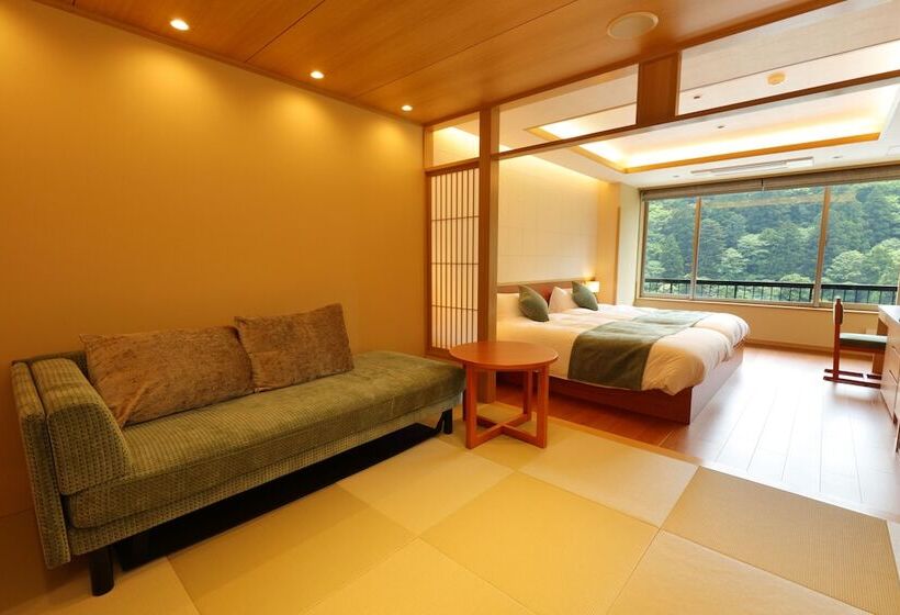 غرفة ديلوكس, Shikanoyu