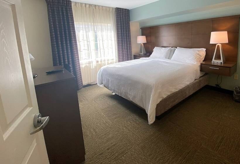 Люкс Адаптированный для Инвалидов, Staybridge Suites Great Falls, An Ihg
