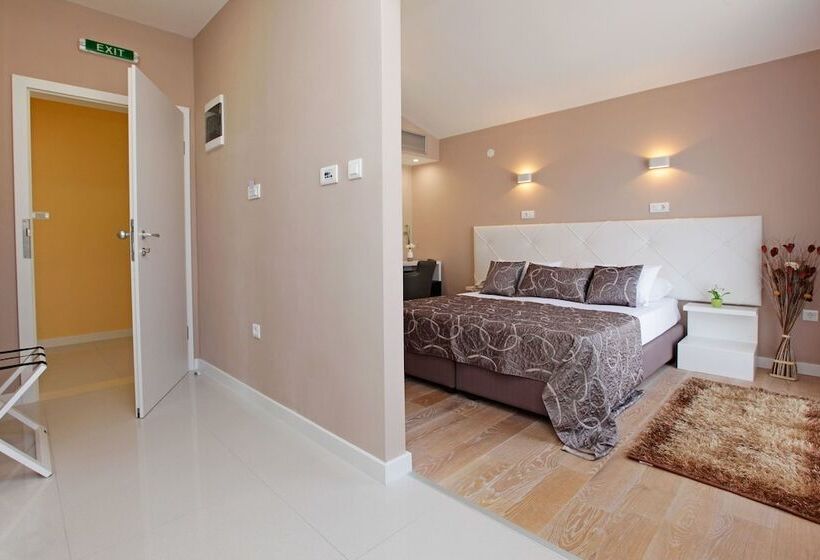 수피리어 룸 측면 바다 전망, Villa Telenta