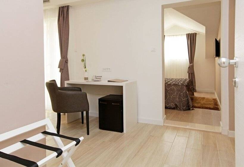 Номер Deluxe Вид на Море с Балконом, Villa Telenta