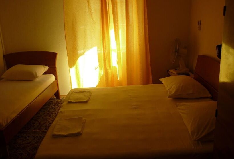 Номер Стандарт Трехместный, Accommodation Old Town Vitaic