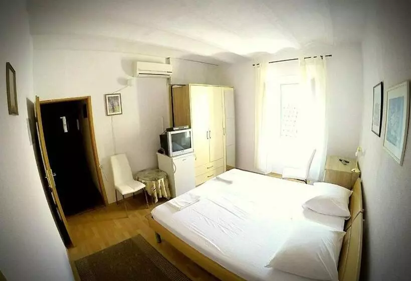スタンダードルーム, Accommodation Old Town Vitaic