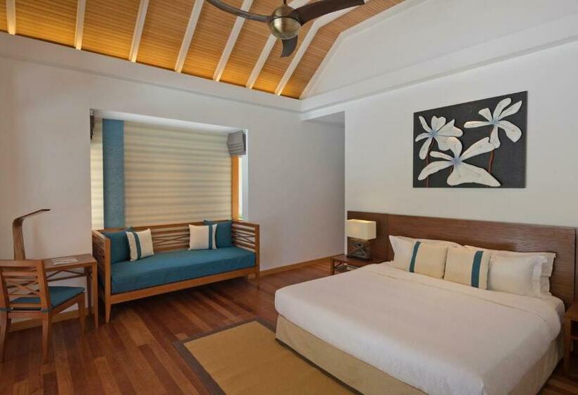 بانگلوی لوکس, Kurumba Maldives