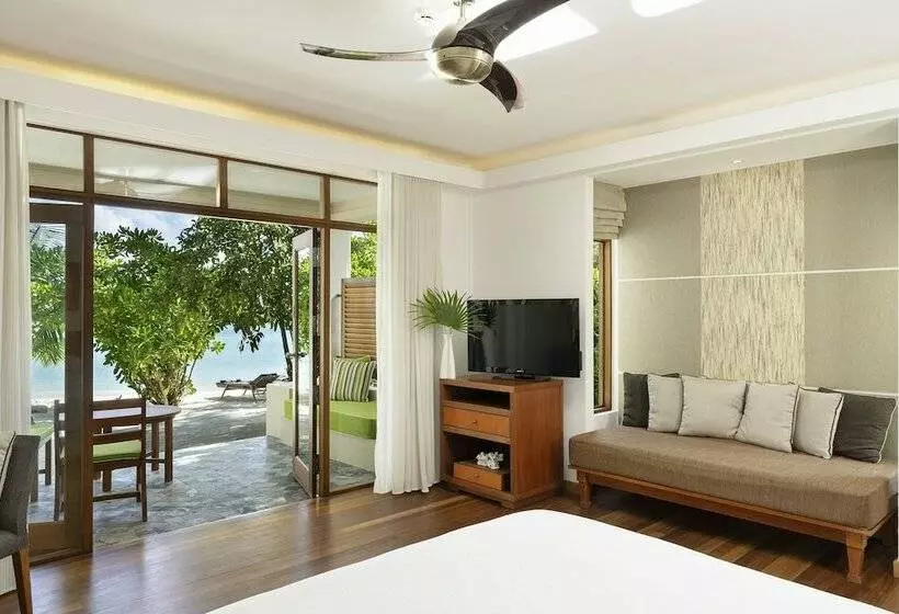 اتاق سوپریور, Kurumba Maldives