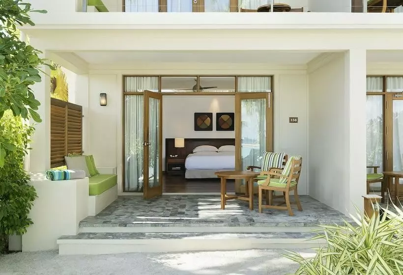 اتاق سوپریور, Kurumba Maldives