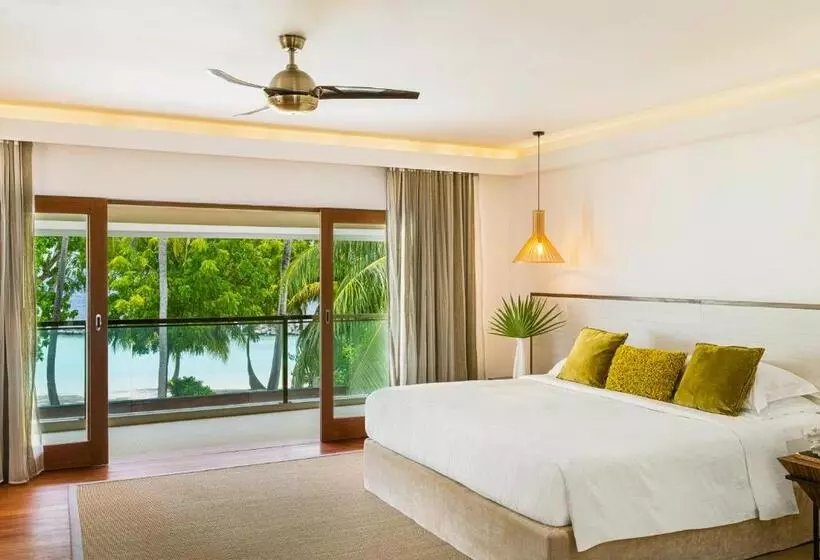 ویلای یک اتاق خوابه با استخر شنا, Kurumba Maldives