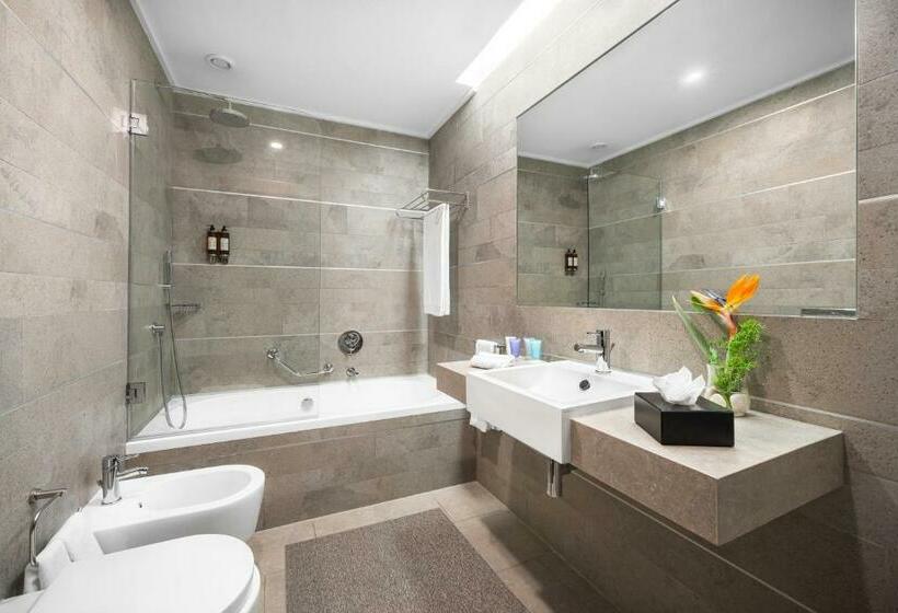 장애인을 위한 스위트, Wyndham Grand Algarve