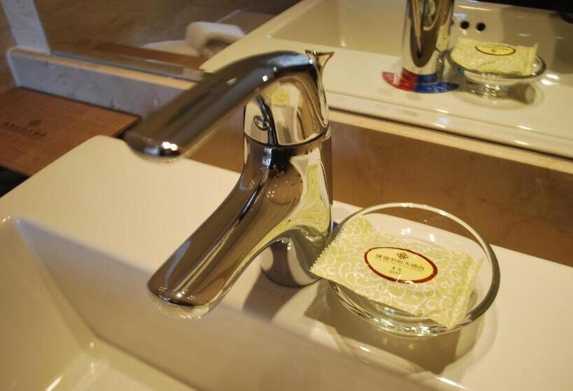 Номер Стандарт Вид на Море, The Brigh Radiance Hotel Weihai
