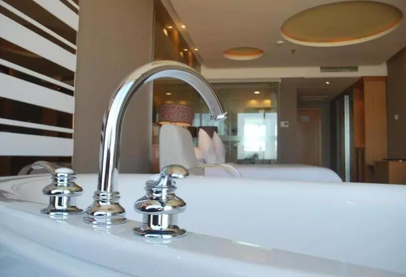 オーシャンビュースーペリアールーム, The Brigh Radiance Hotel Weihai