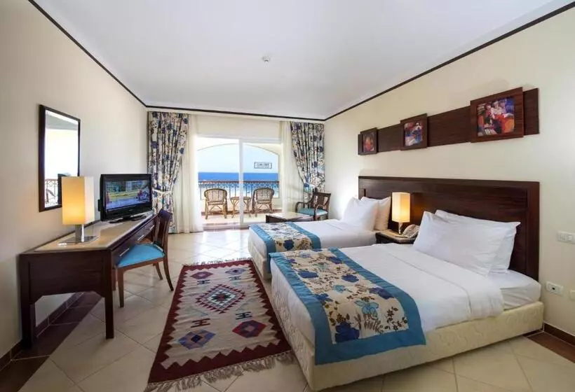اتاق رمانتیک, Concorde Moreen Beach Resort