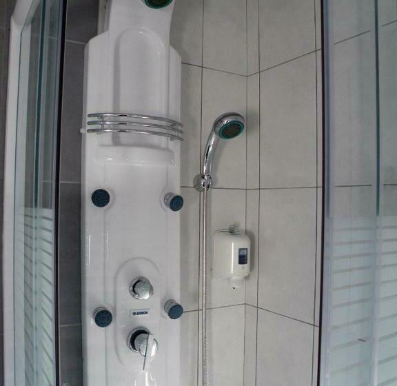 اتاق لوکس, Garni Hotel Biser