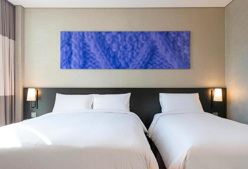 Семейный Номер Deluxe, Ibis Ambassador Busan City Centre